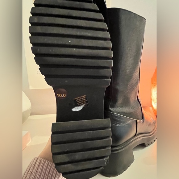 Steve Madden “Hesitant” calf height Chelsea boot - Picture 6 of 8